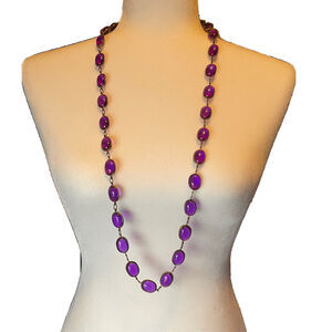 Vintage Purple Lucite Plastic Bezel Set Necklace Gold Tone 36”